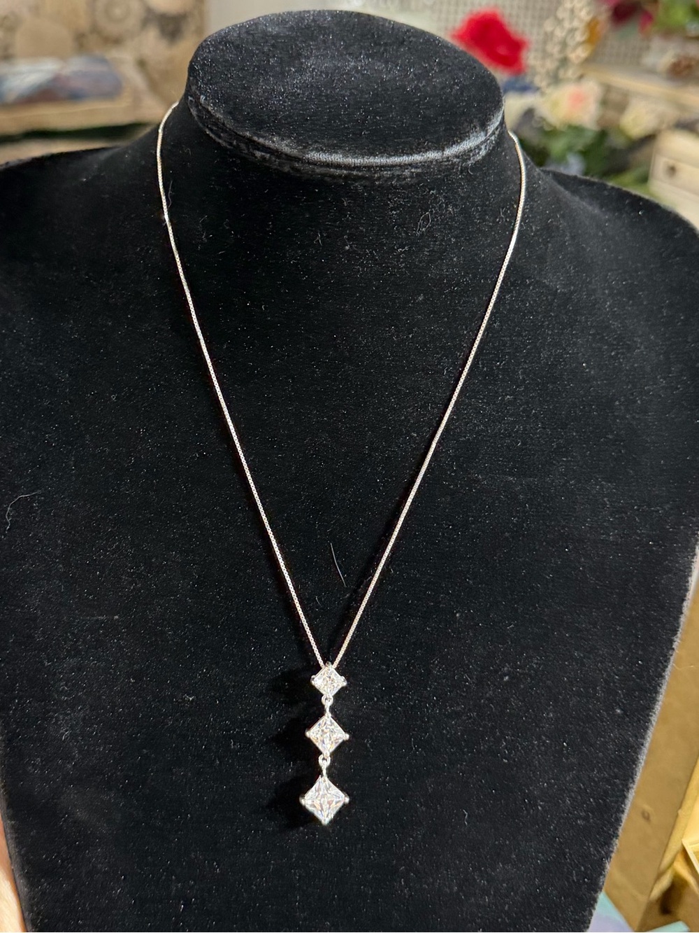 Vintage JC 925 Sterling Silver Cubic Zirconia Journey Pendant Necklace